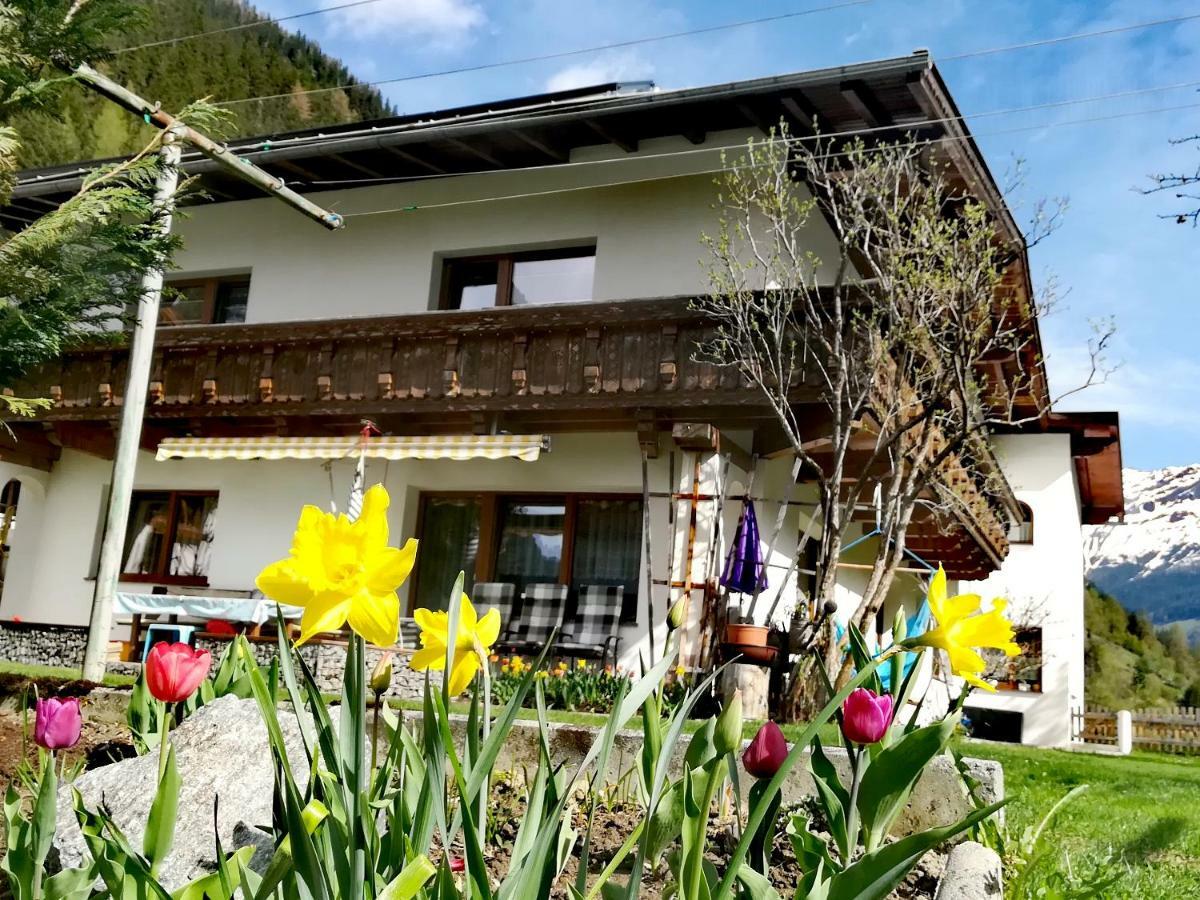 Haus Huter Apartment Kaunertal Exterior photo